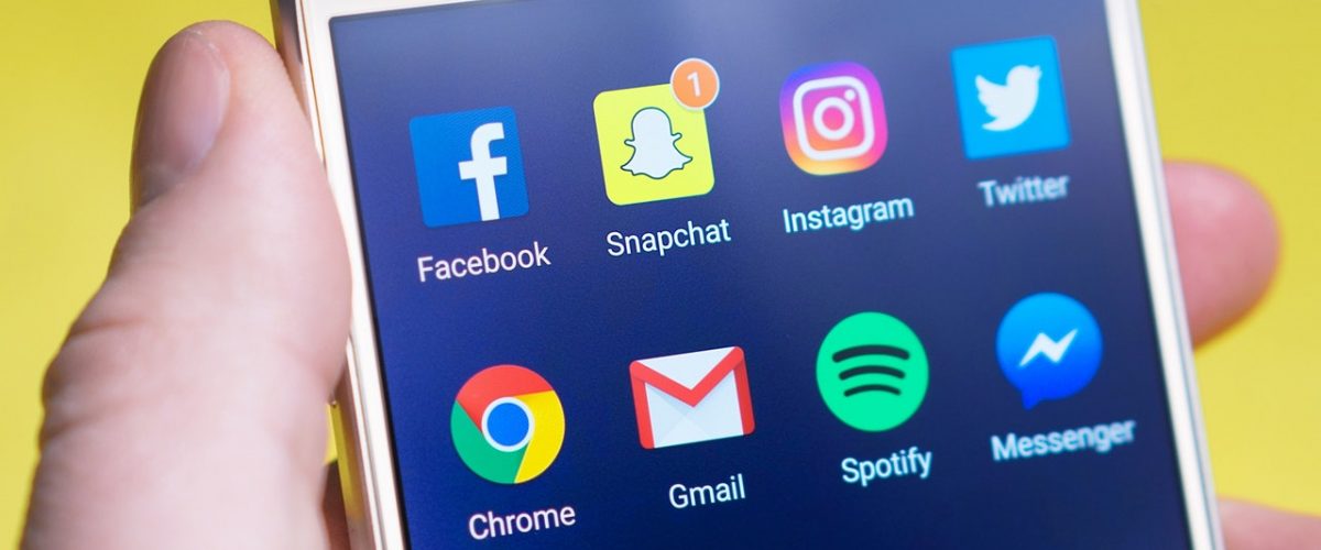 Réseaux sociaux sur mobile